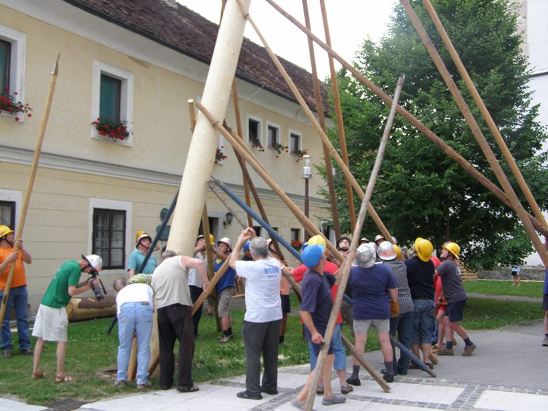 Mlaj-nova_maša-2008_057.jpg